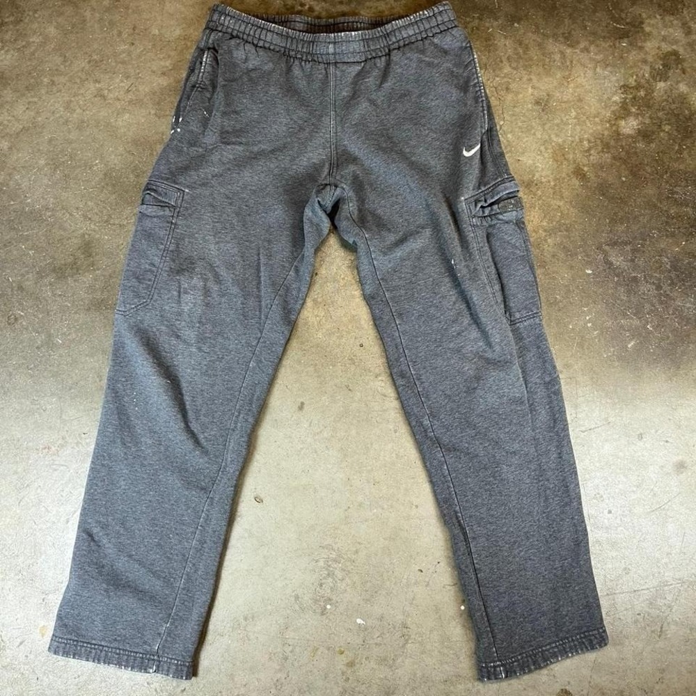 Vintage Y2K Nike grey cargo sweatpants Men's Size M